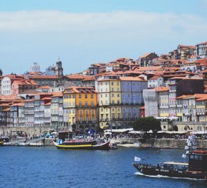 Leiebil & bilutleie i Porto
